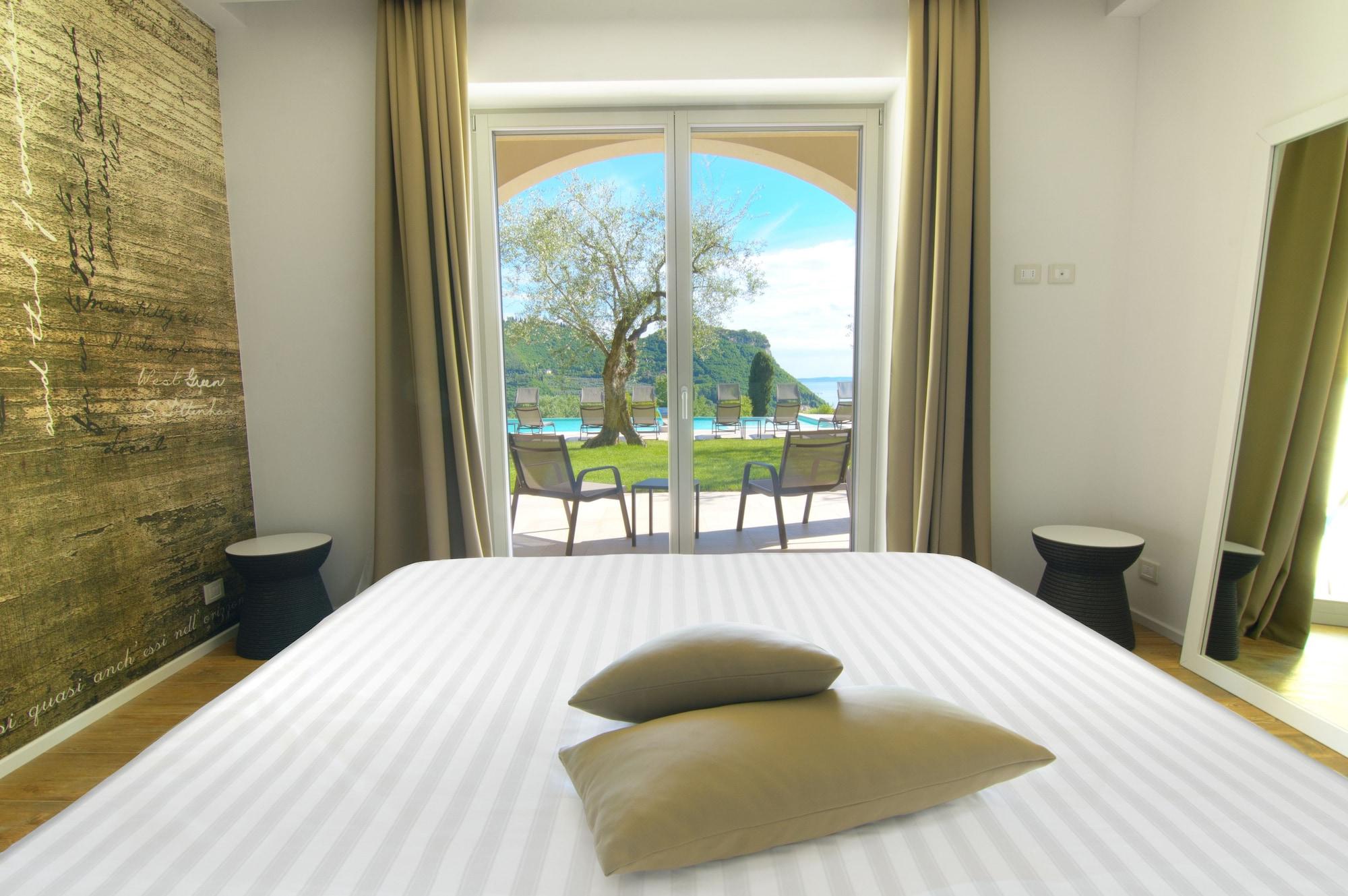 Ca' Barbini Resort Garda  Buitenkant foto
