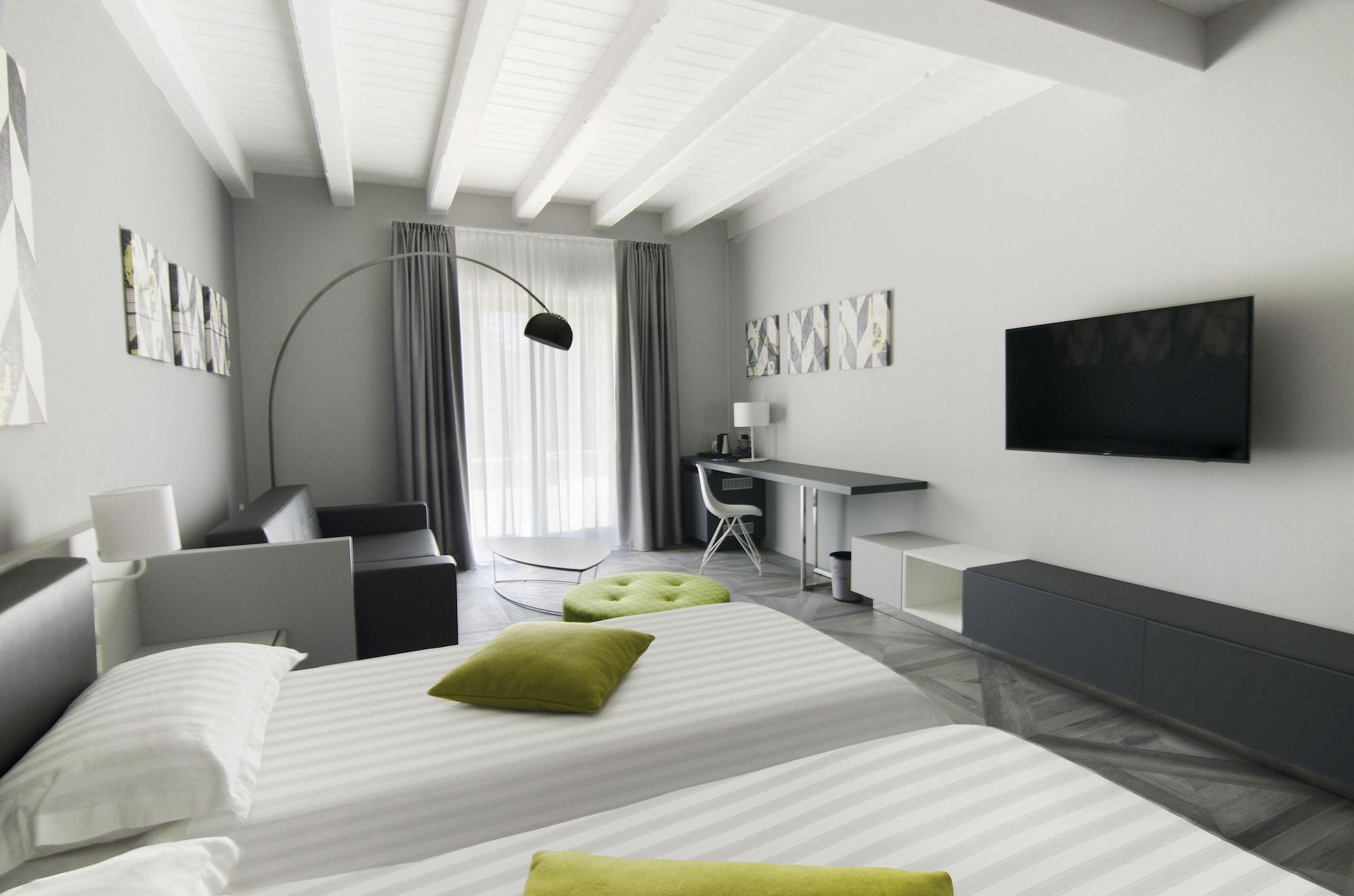 Ca' Barbini Resort Garda  Buitenkant foto