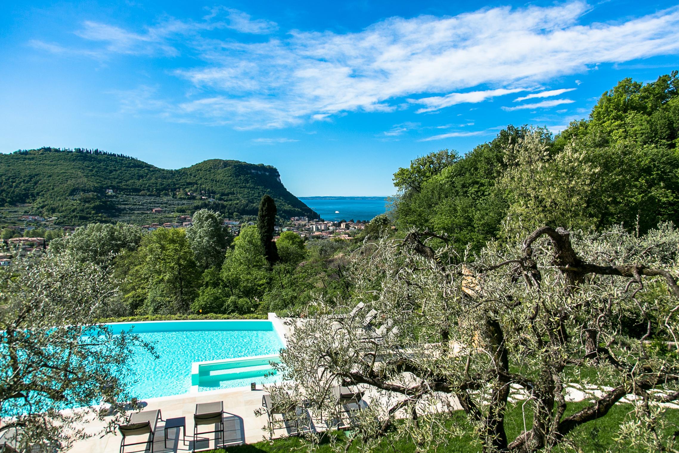 Ca' Barbini Resort Garda  Buitenkant foto
