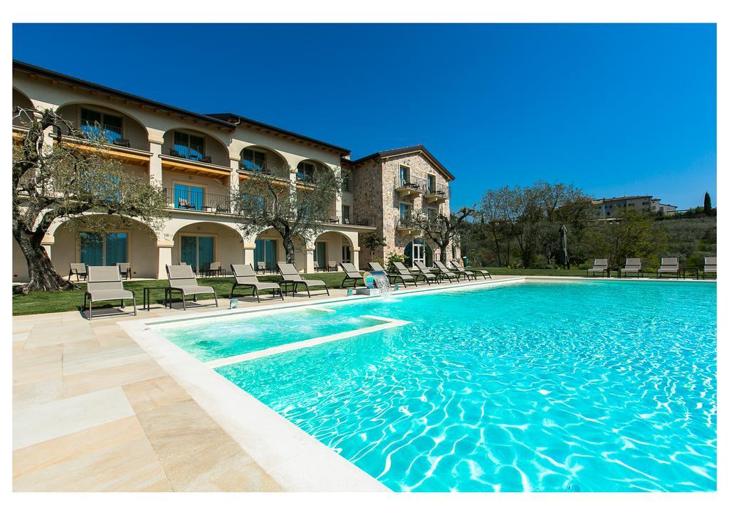 Ca' Barbini Resort Garda  Buitenkant foto