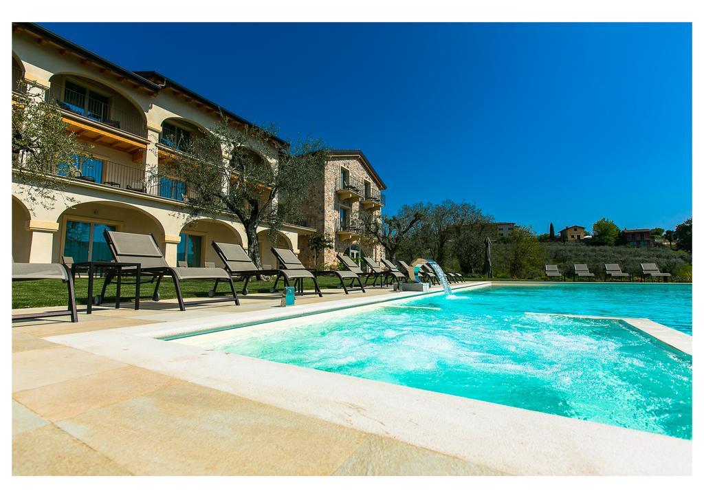 Ca' Barbini Resort Garda  Buitenkant foto